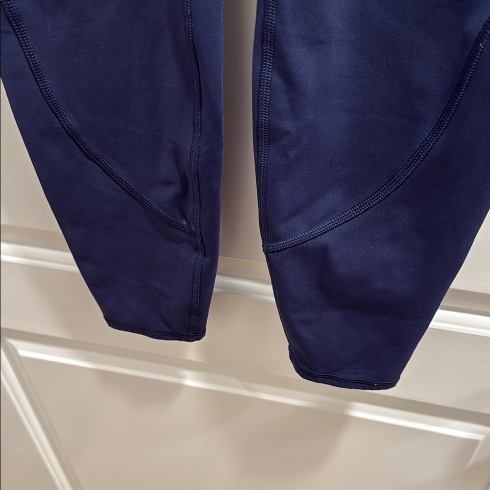 Athleta Navy Blue Rainier Tight Leggings with Zipper Pockets - Picture 3 of 12